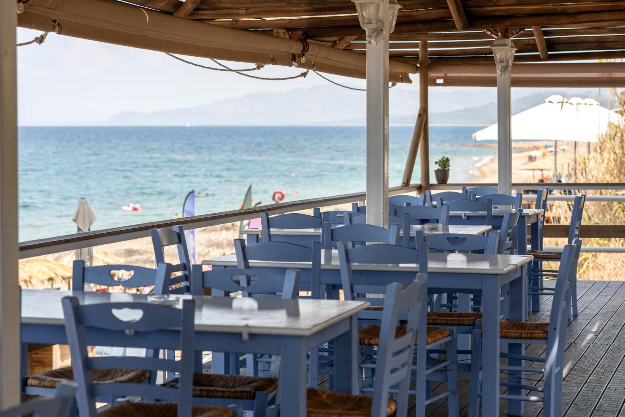 Akrogiali Kyparissia Exteriör bild