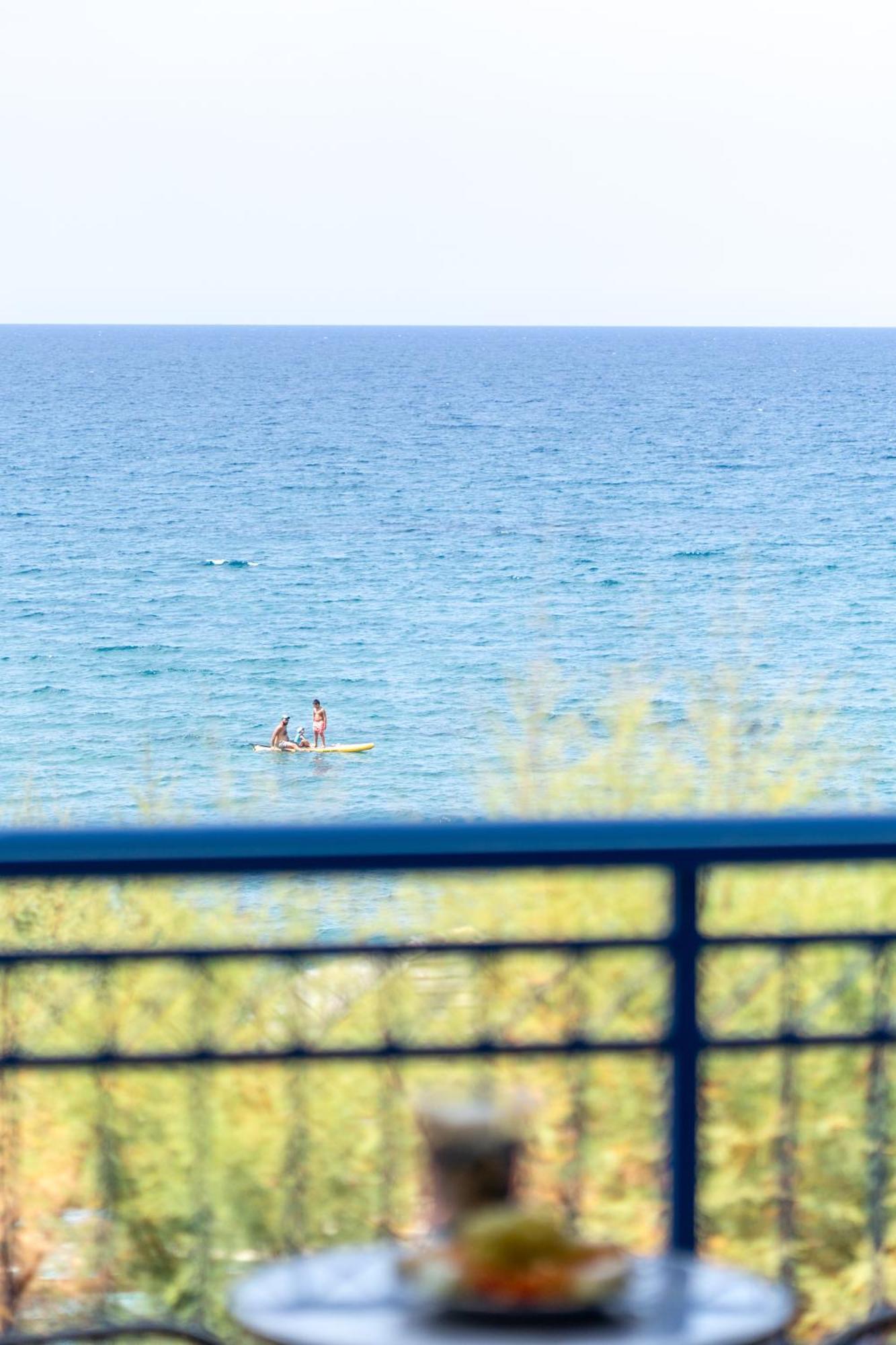 Akrogiali Kyparissia Exteriör bild