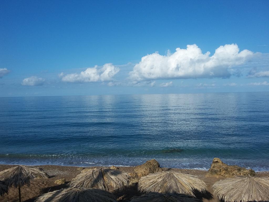Akrogiali Kyparissia Exteriör bild